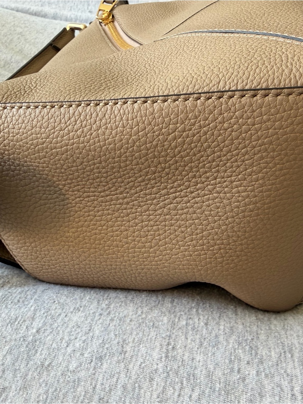 Loewe small puzzle bag in soft grained calfskin - Picture 4 of 9